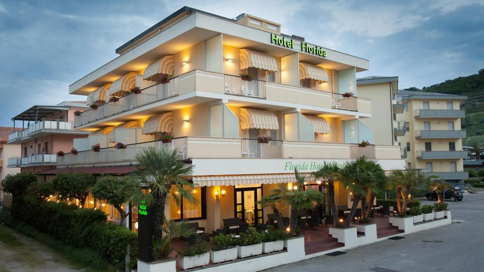14 Hotel sul Mare da Prenotare vicino a Lido di Silvi Marina
