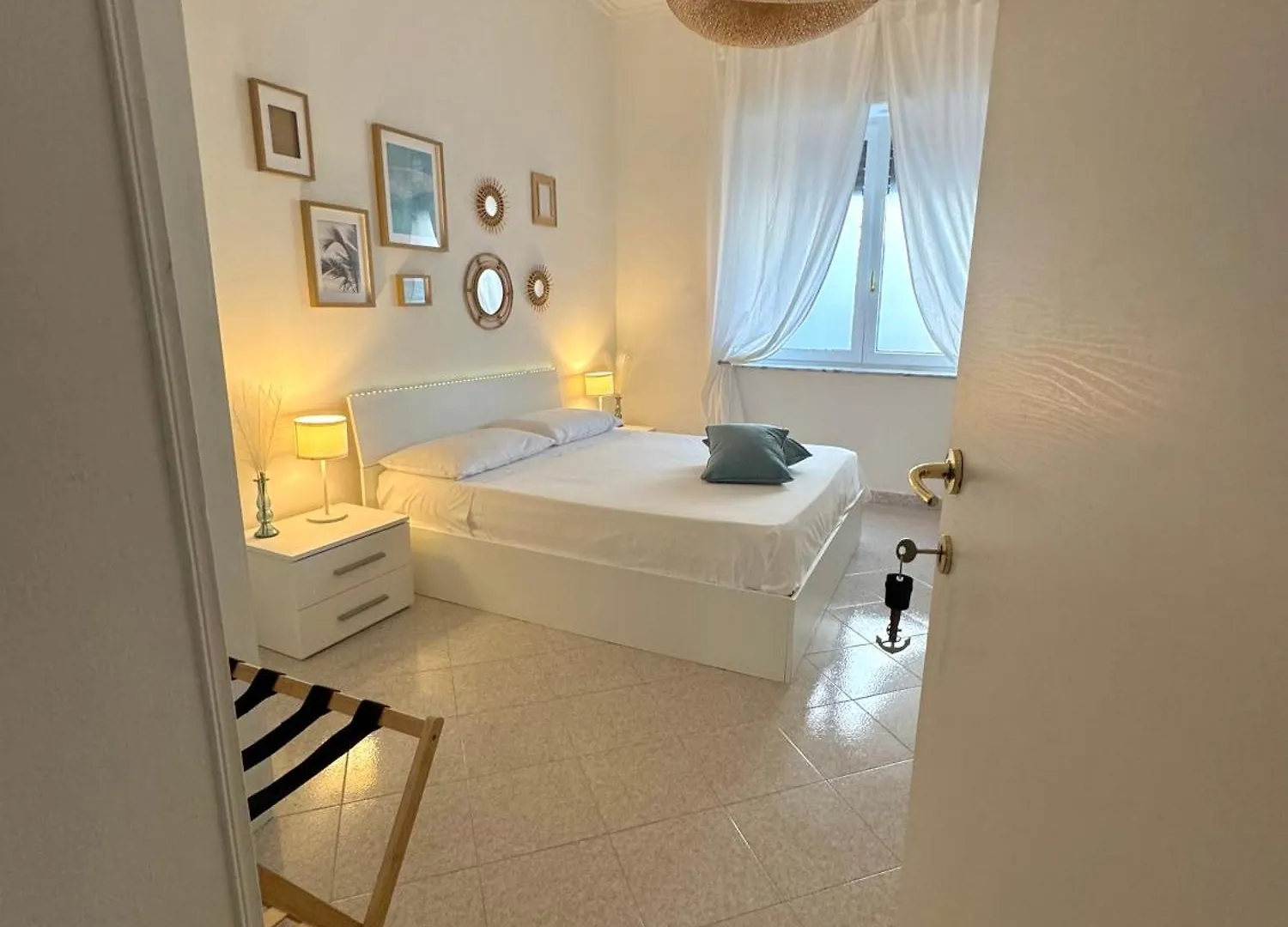 6 Hotel sul Mare vicino all'Isola di Dino da Prenotare