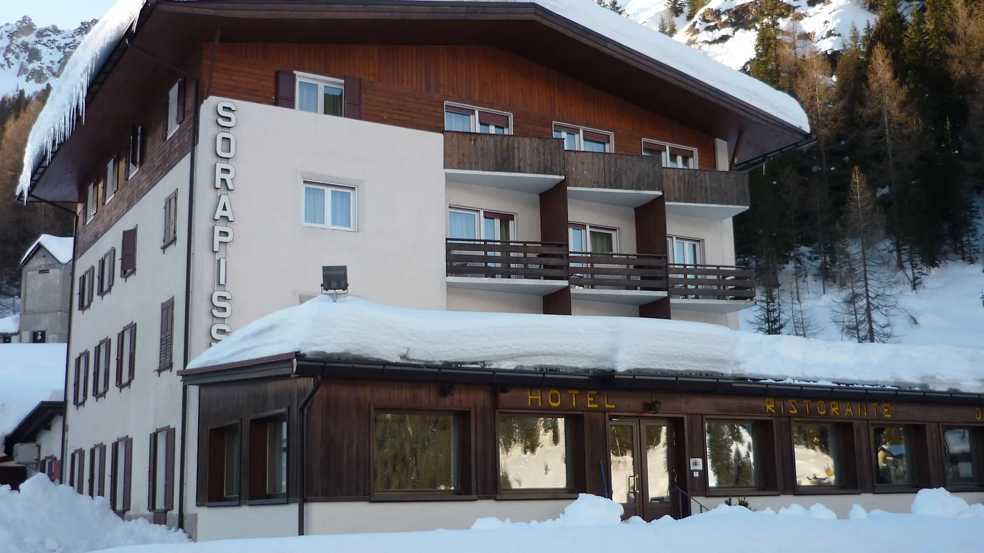 4 Hotel per Coppie Vicino al Lago di Sorapiss da Scegliere