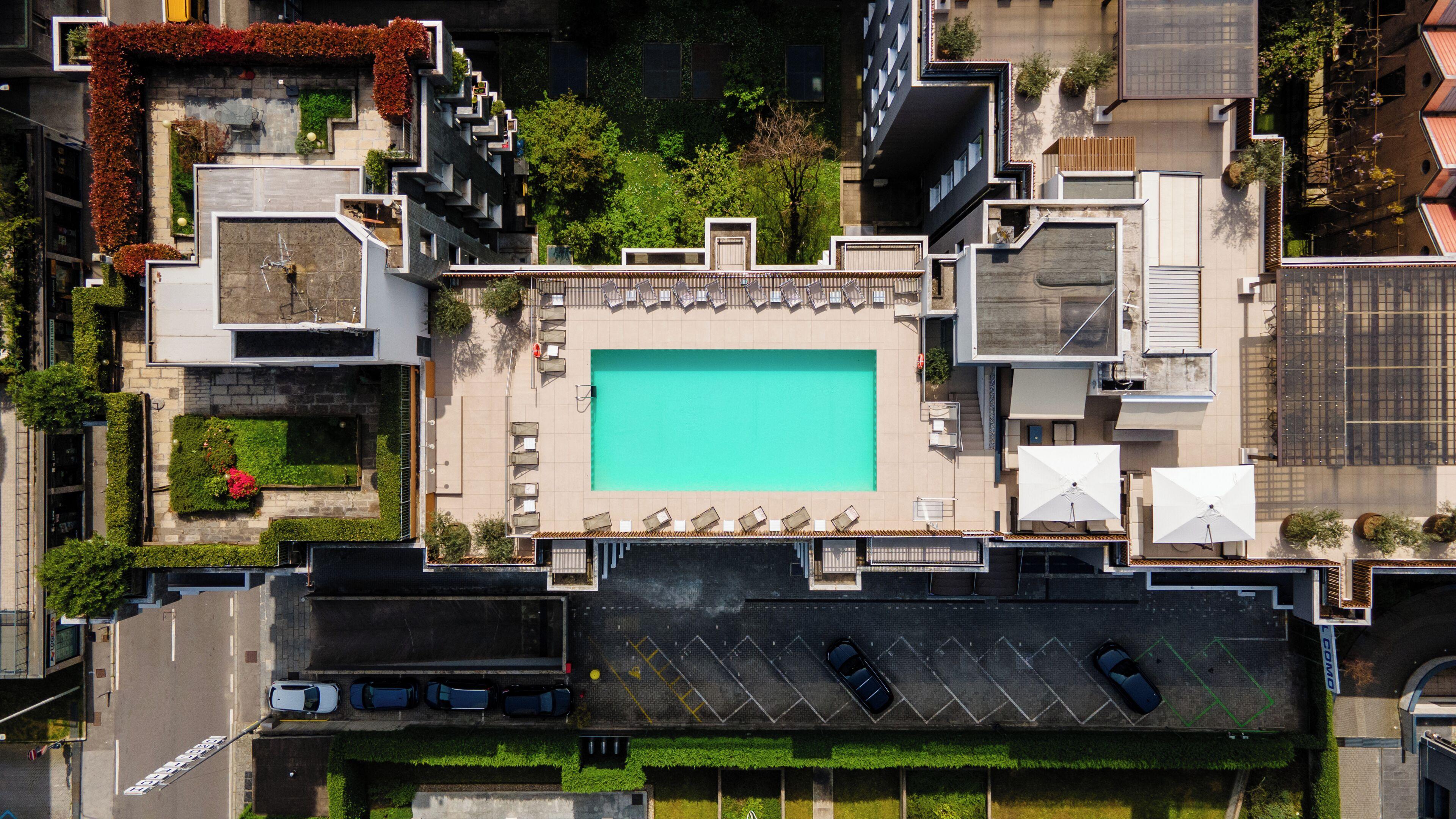 Soggiornare vicino a Sant'Abbondio: 4 Hotel di Design a Confronto