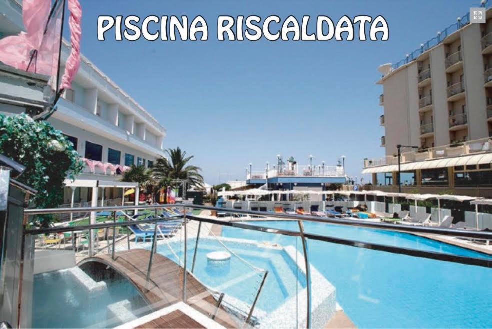 8 Hotel 4 Stelle da Considerare Vicino a Viale Ceccarini