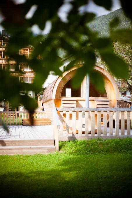 Soggiornare nelle Alpi: 15 Hotel dal Design Eccezionale a Confronto