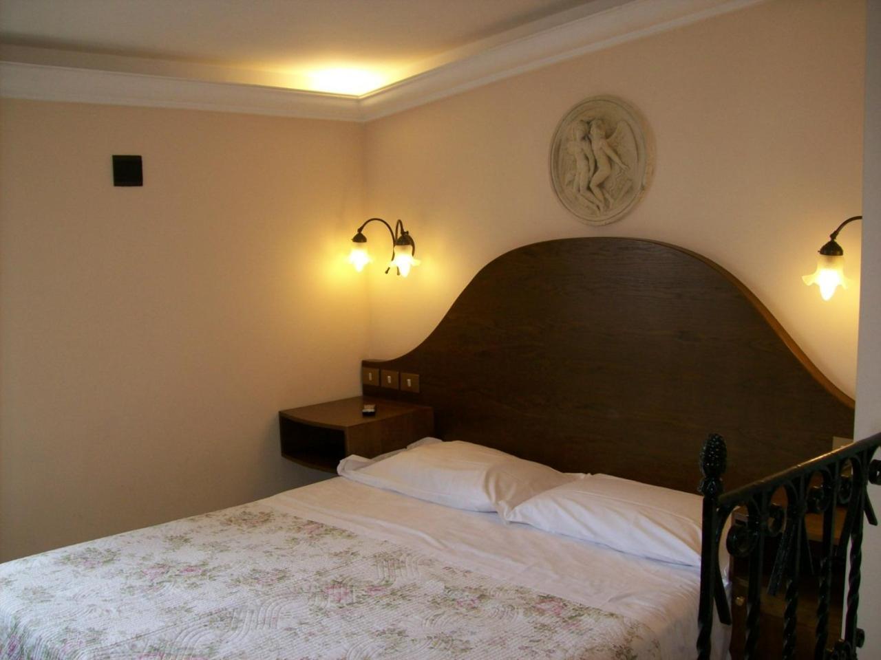 4 Hotel Economici vicino alla Scalinata di Piazza di Spagna che Reggono il Confronto
